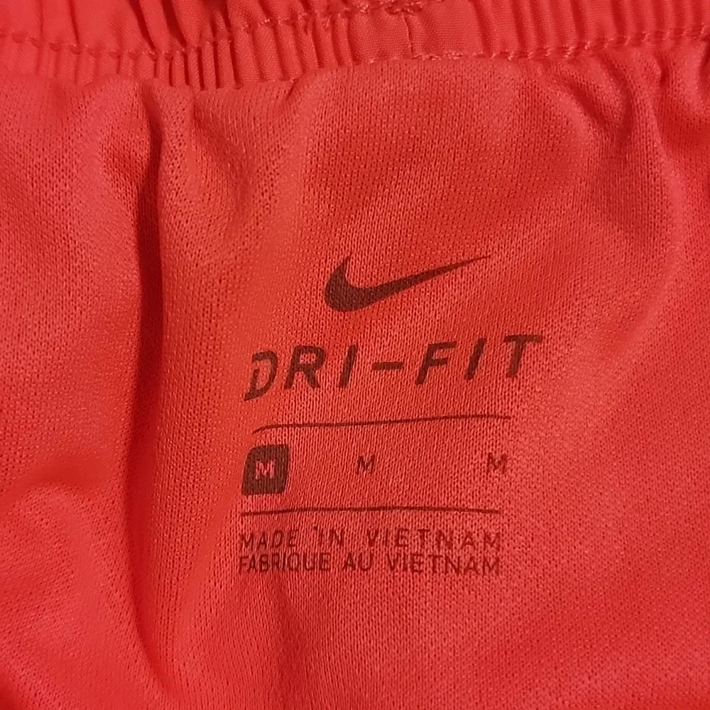WOMEN'S NIKE CORAL 2-IN-1 RUNNING SHORTS, SIZE MEDIUM